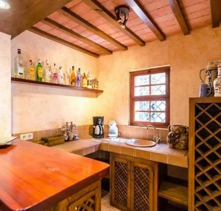 Can Prats Masia Siglo Xix Holiday home *